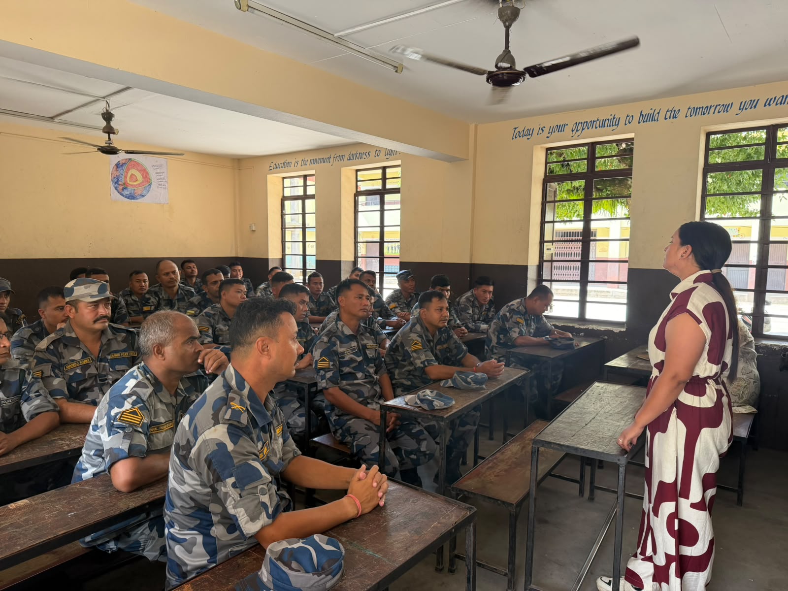 सशस्त्र प्रहरीद्वारा उद्धारमा खटिएका सुरक्षाकर्मी र उद्धारकर्तालाई मनोसामाजिक सहयोग