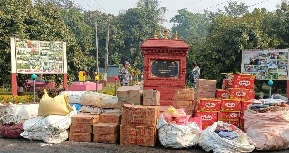 सशस्त्र प्रहरीद्वारा चोरीपैठारीको सामान बरामद 