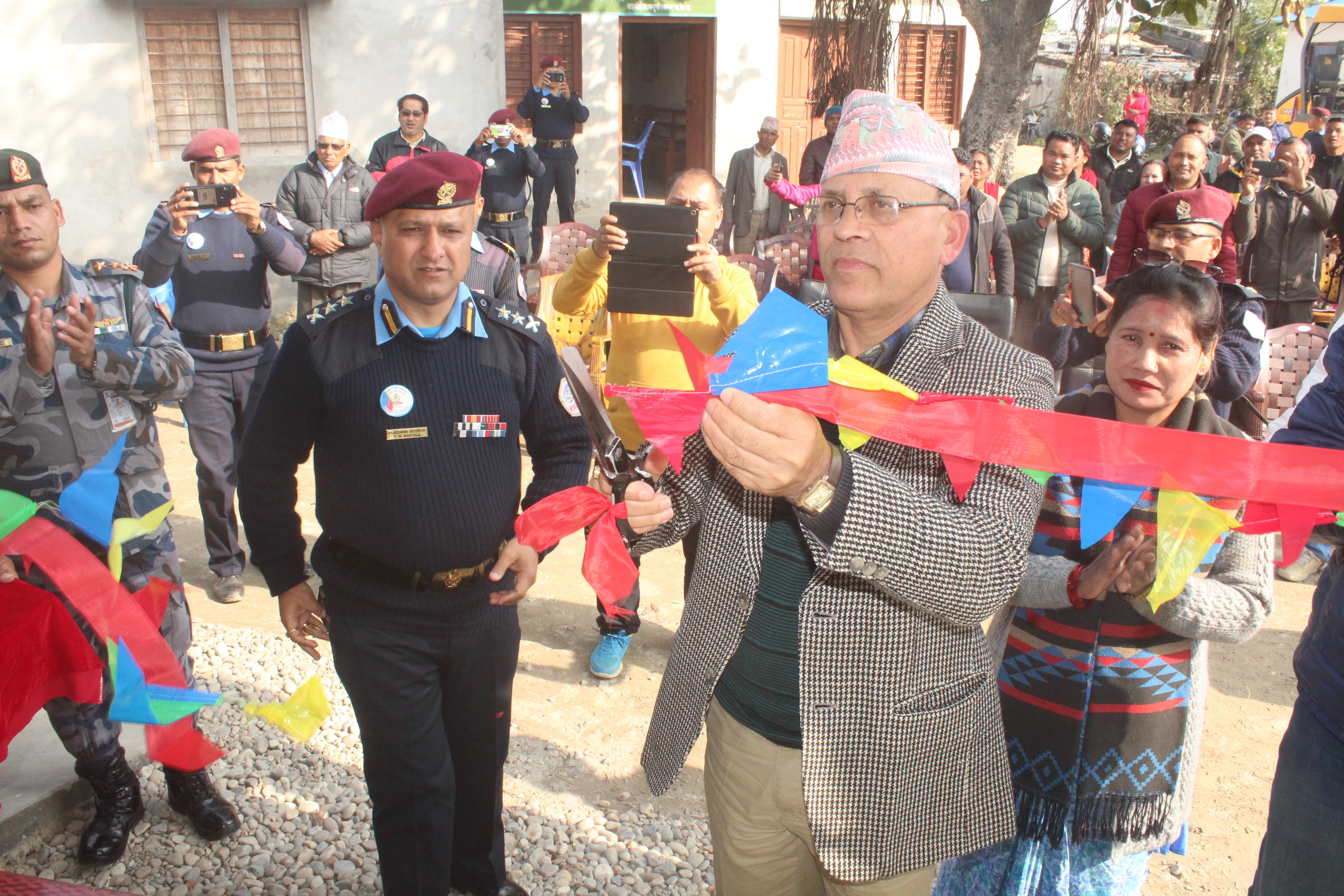 प्रहरी चौकी पशुपतिनगर बर्दियाको नवनिर्मित भवन उदघाटन