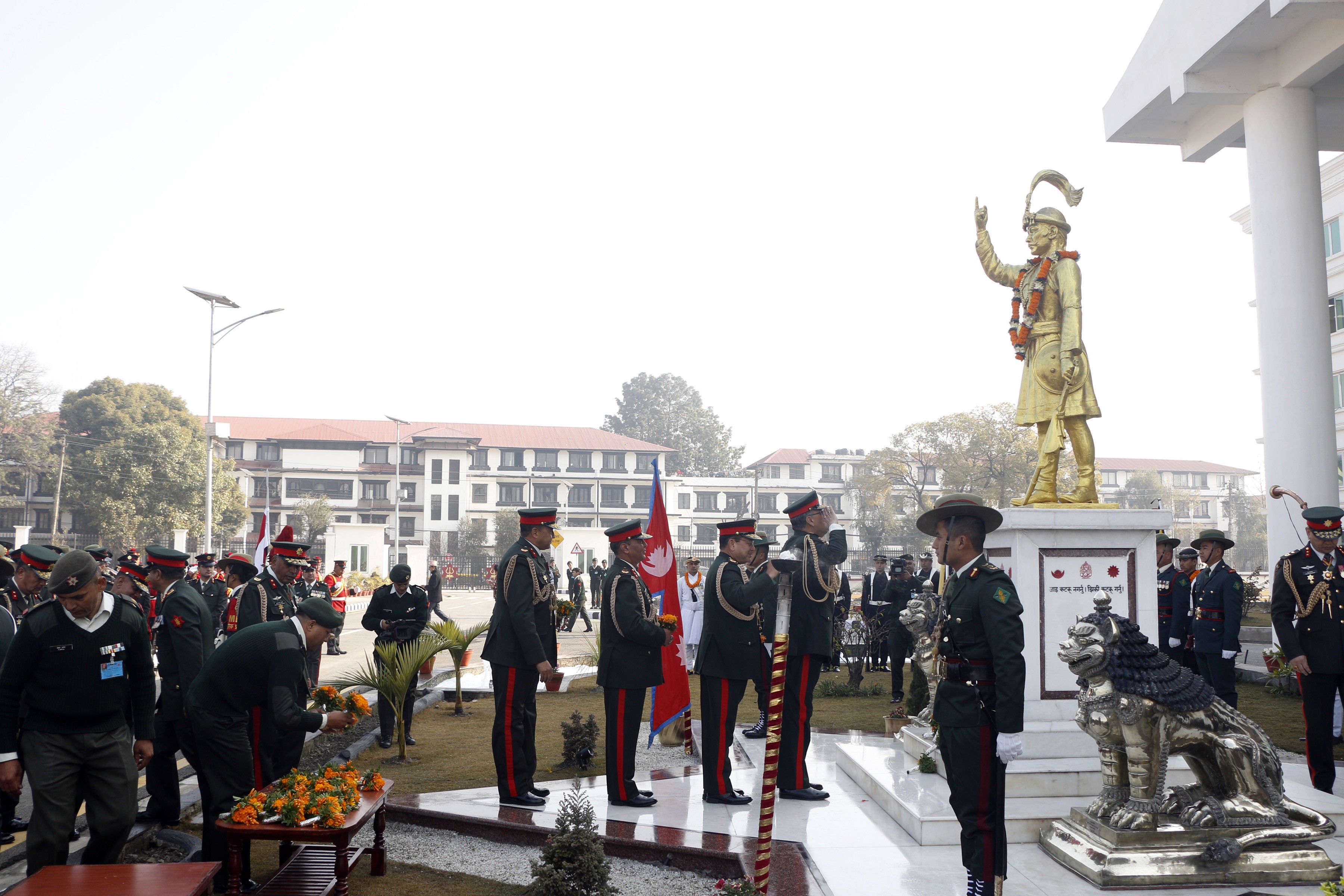 सेनाले गर्‍यो राष्ट्र निर्माता पृथ्वीनारायणप्रति सलामी अर्पण