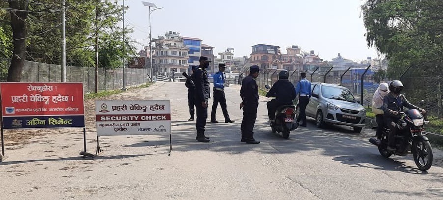 उपत्यकामा लकडाउन उल्लघंन गर्ने १८ सय ८९ जना नियन्त्रणमा