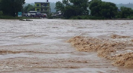 सप्तरीको तिलाठी डुबानमा : बाढीसँगै १० वटा शव बगेर आए