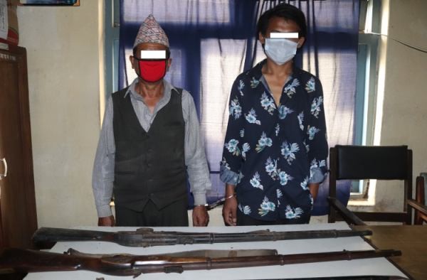 दुई थान भरुवा बन्दुक सहित दुई जना पक्राउ