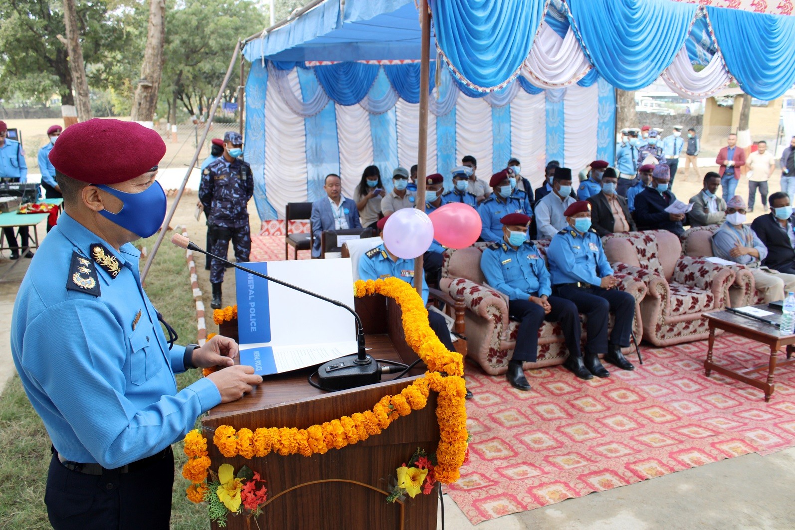 प्रहरी महानिरीक्षक थापा भन्छन्, 'नागरिकलाई प्रदान गर्ने सेवामा कुनैपनि सम्झौता गर्न सक्दैनौ'