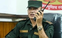 नगर प्रहरी प्रमुख पाण्डेलाई निलम्बन गर्ने निर्णय कार्यान्वयन नगर्न उच्च अदालतको आदेश