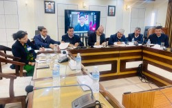 ७७ वटै जिल्लाका प्रमुख जिल्ला अधिकारीहरूसँग निर्वाचन केन्द्रित भर्चुअल छलफल