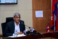 कुवेत जान लागेका ४७ महिला भारतबाट फर्काइए, छानविन गर्न प्रहरीलाई गृहमन्त्रीको निर्देशन