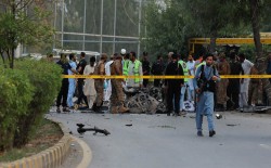 पाकिस्तानको अर्धसैनिक बलको मुख्यालयमा आत्मघाती आक्रमण