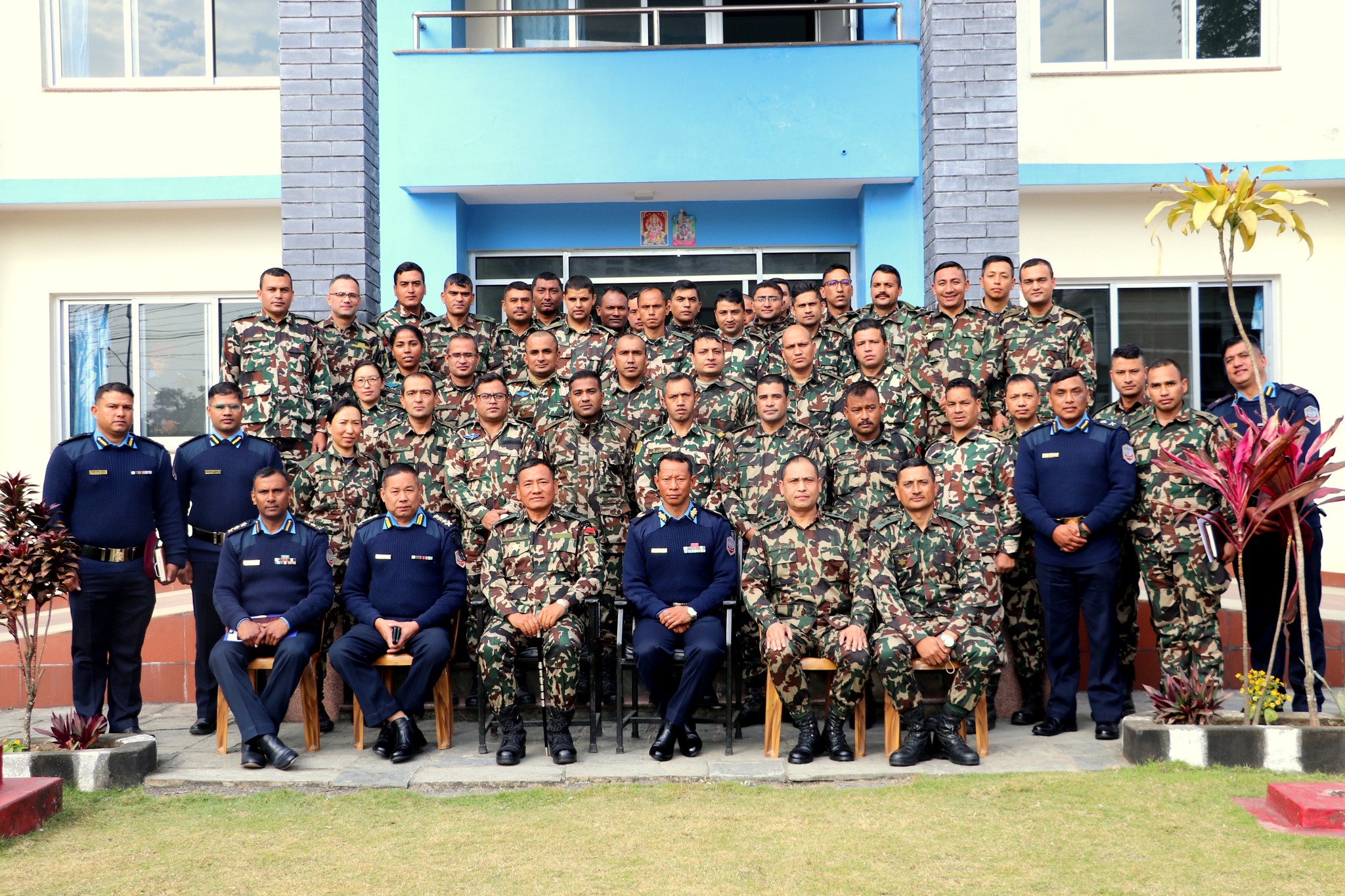 नेपाली सेनाका शिक्षार्थी अधिकृतहरुलाई प्रशिक्षण सम्पन्न