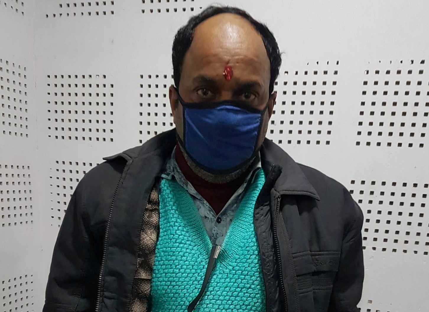 दुई लाख रकमसहित हुण्डी कारोबारी पक्राउ