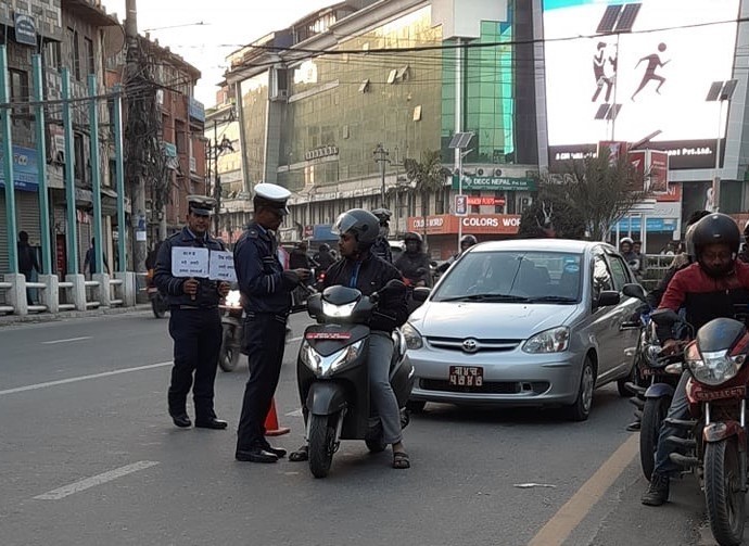 ट्राफिक नियम उल्लङ्घन गर्ने दुई हजार सवारीसाधन कारवाहीमा