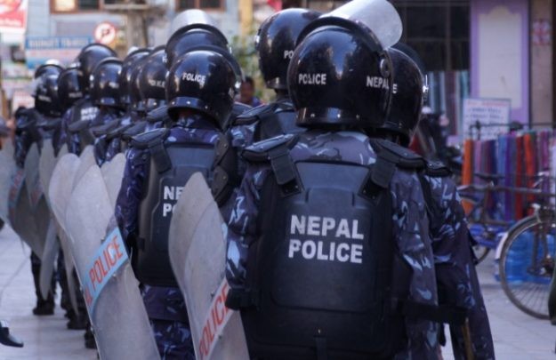 नेपालगञ्जमा प्रहरी र व्यापारीबीच झडप