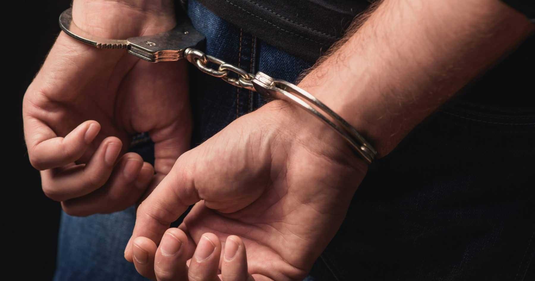 २ लाख भारतीय नोटसहित एक भारतीय नागरिक पक्राउ
