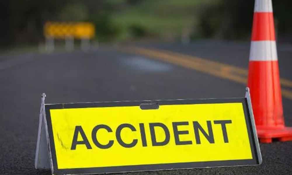 ट्रकले अटोलाई ठक्कर दिँदा एकको मृत्यु, तीन घाइते