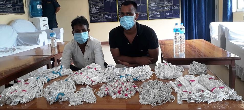 २५ किलो चाँदीका गहनासहित दुई जना पक्राउ