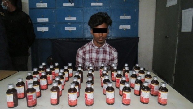 लागूऔषधसहित एक जना पक्राउ