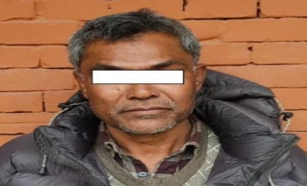 लिखत सम्बन्धी कसूरमा संलग्न लेखा अधिकृत पक्राउ