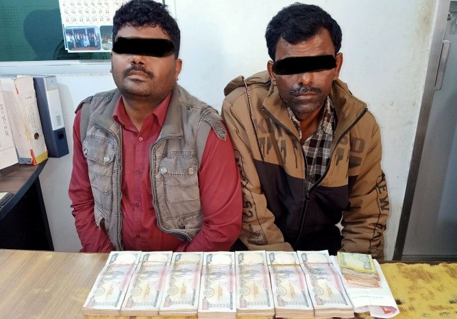 ७ लाखसहित २ जना हुण्डी कारोबारी पक्राउ