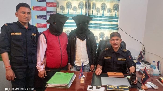 बाँकेबाट गैंडाको खागसहित दुई जना पक्राउ