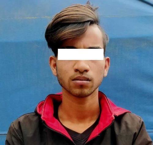 हतकडीसहित फरार रहेका एक भारतीय पक्राउ