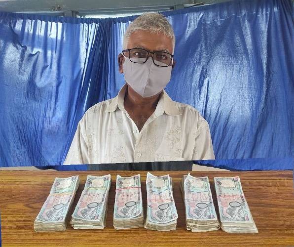 ६ लाख नगदसहित हुण्डी कारोबारी पक्राउ