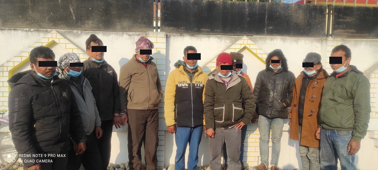 तास खेलिरहेको अवस्थामा १५ जना पक्राउ