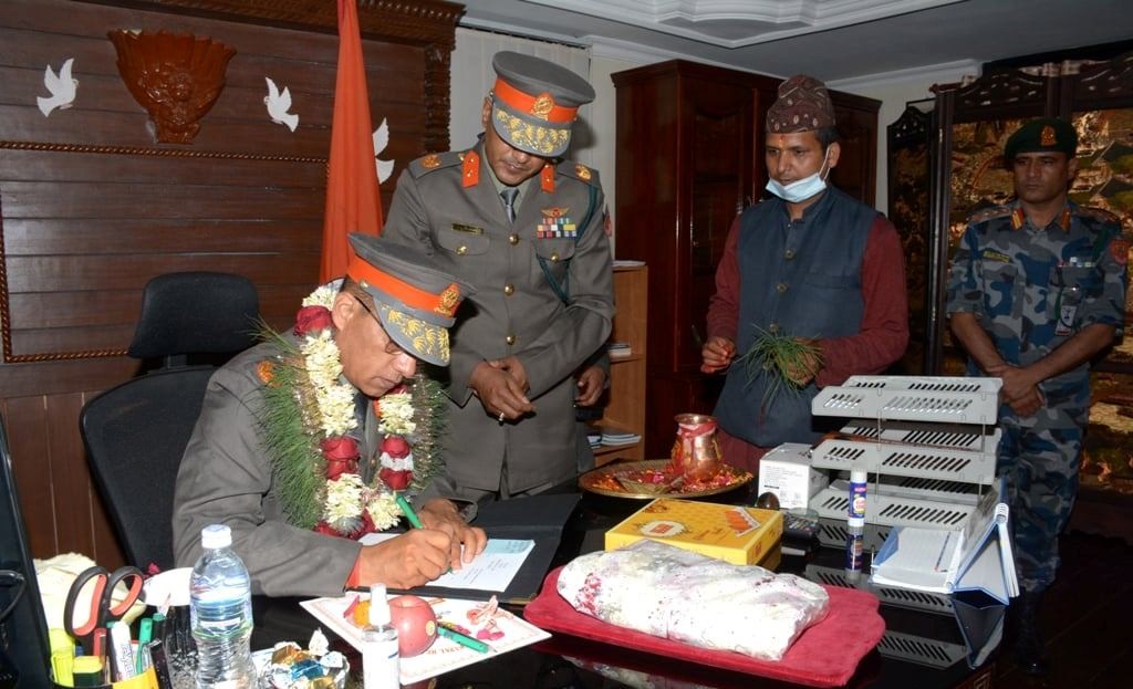 नवनियुक्त सशस्त्र महानिरीक्षक केसीको सक्रियता: बढुवा भएकै दिन एआईजीको बढुवा प्रक्रिया शुरु