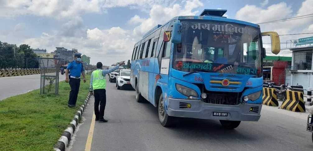 सुदुरपश्चिम प्रदेशमा ट्राफिक प्रहरीद्वारा साढे ५ करोड राजस्व संंकलन