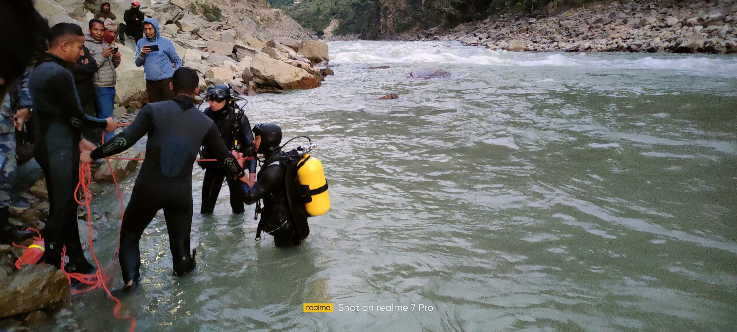 दुर्घटनामा परी बेपत्ता भएका दुई जनाको शव फेला 