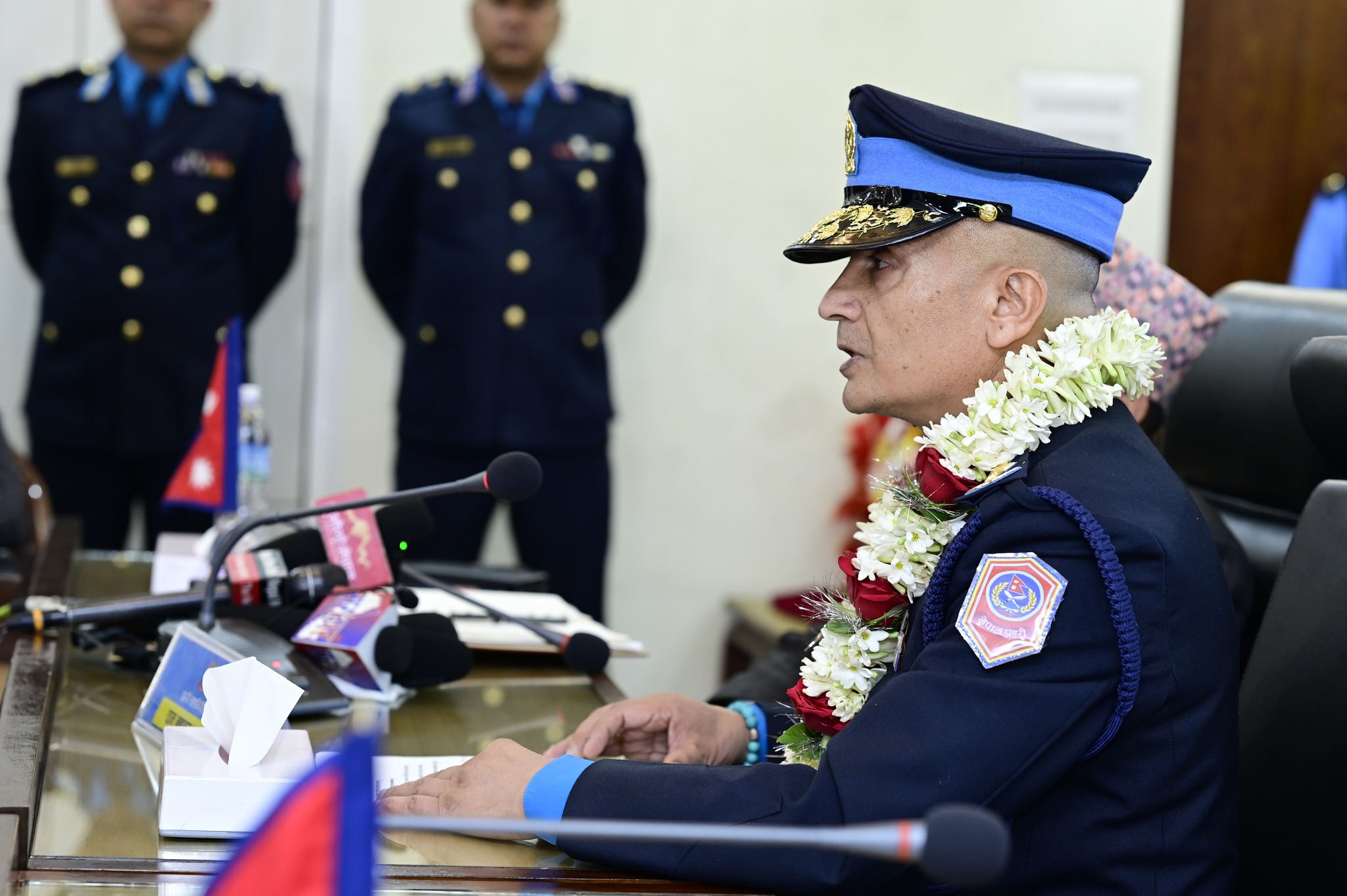 प्रहरीको सर्वोच्च पदमा पुगेका दानबहादुर कार्की को हुन् ? 