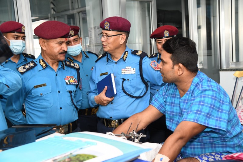 पेशागत स्वार्थलाई आत्मसात गरी उत्कृष्ट कार्य सम्पादन गर्न आईजीपी कुँवरको निर्देशन