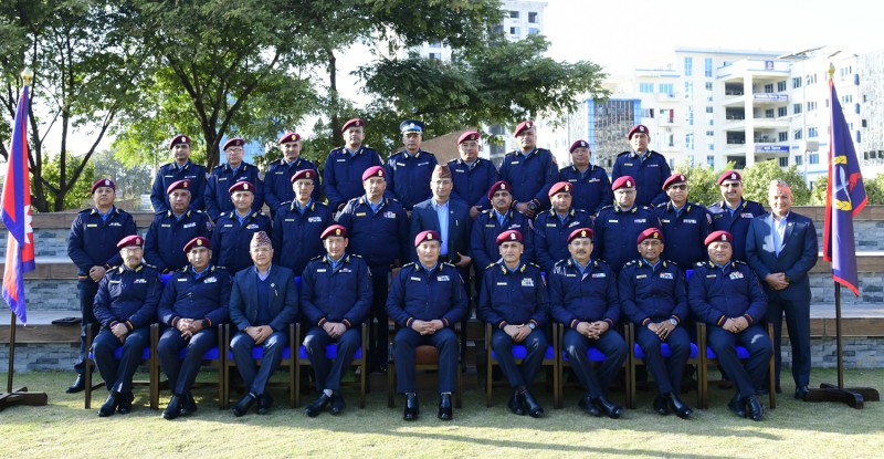 प्राविधिक प्रहरी अधिकृतहरूलाई दर्ज्यानी चिह्न प्रदान