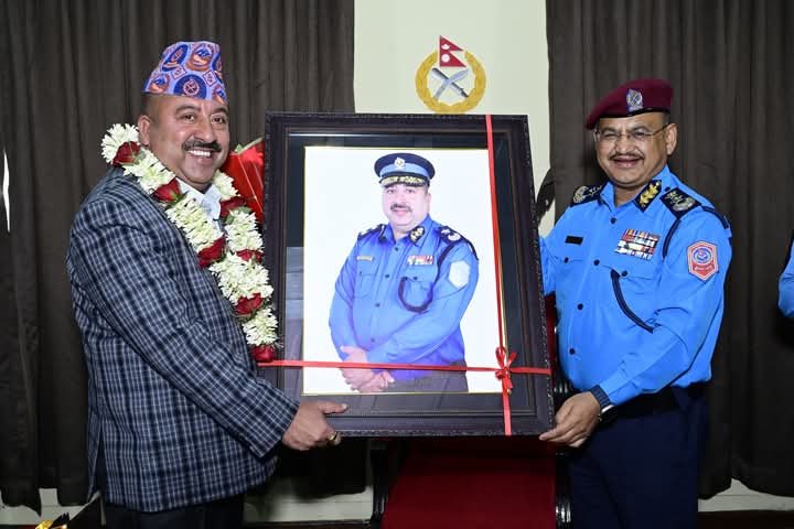 सेवानिवृत्त भएका एआईजी आचार्यको बिदाइ