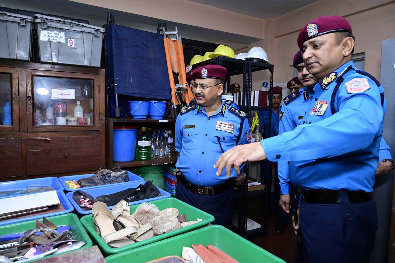 Nepal-police-(2)-1749215792.JPG