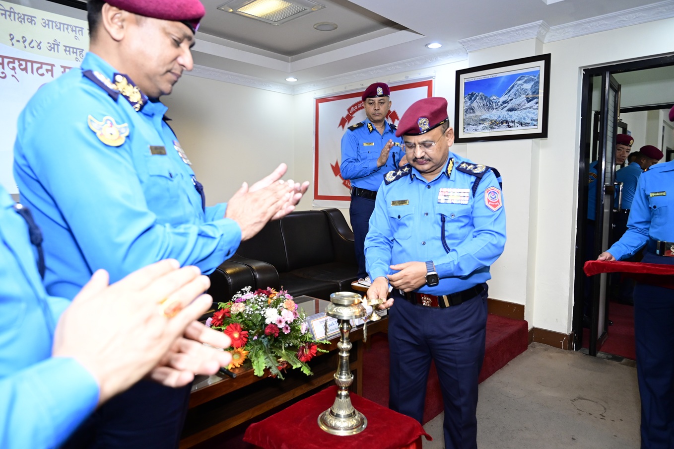 Nepal-police-(3)-1749215795.JPG