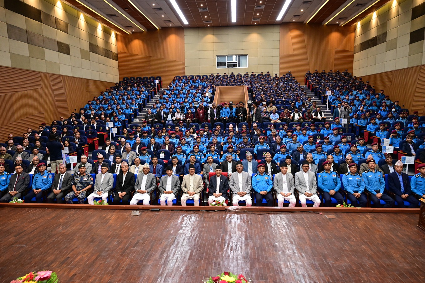 Nepal-police-(3)-1749819541.JPG