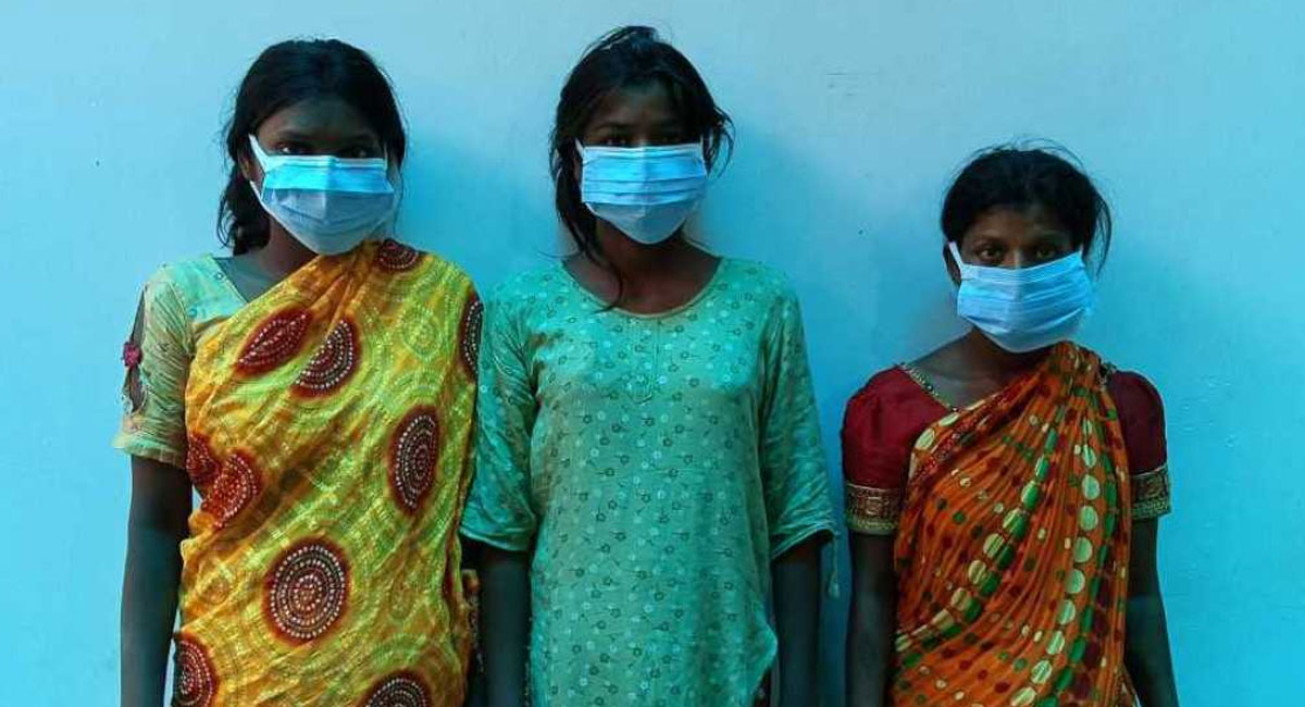 बारम्बार चोरी गर्ने भारतीय महिलाको गिरोह पक्राउ