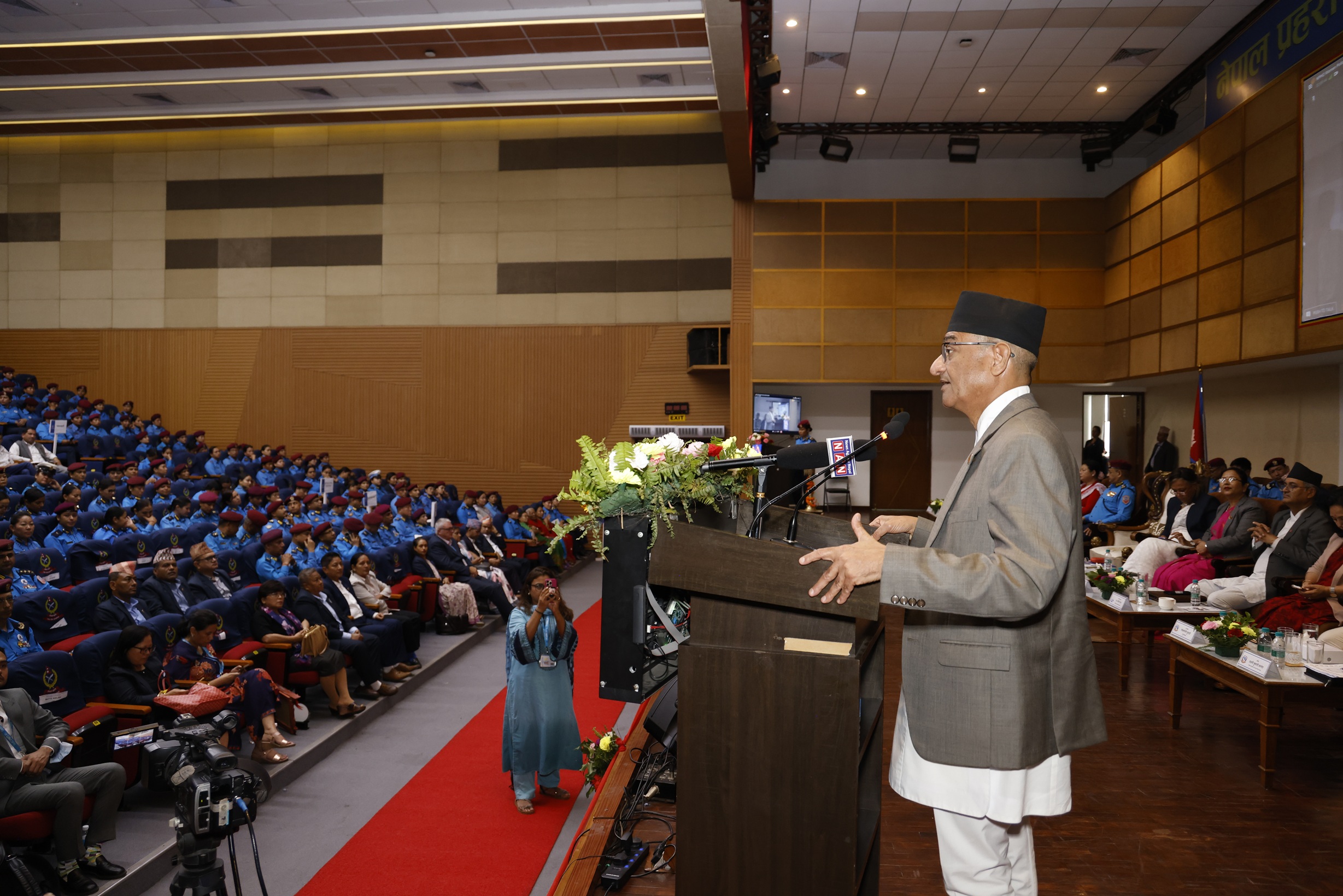 police-women-sammelan-(7)-1755798409.JPG